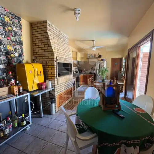 Casa à venda em Lot. Laux, São Sebastião do Caí