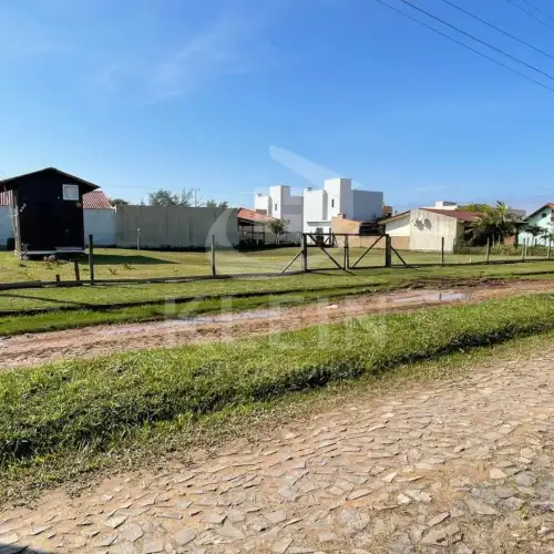 Terreno à venda em Praia Real (3º Distrito), Torres